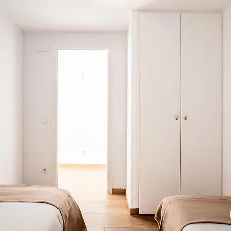 Eixample 4bd 2bth With Private Terrace Apartment